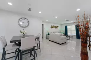 4184 NW 52nd Ave, Lauderdale Lakes, FL 33319 - Photo 5