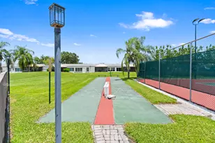 9305 Flynn Cir, Boca Raton, FL 33496 - Photo 23