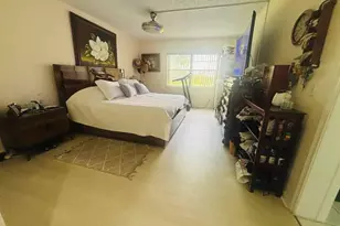 800 SW 125th Way, Pembroke Pines, FL 33027 - Photo 9
