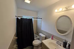 8111 NW 100th Terrace NW, Tamarac, FL 33321 - Photo 13