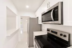 5300 Washington St, Hollywood, FL 33021 - Photo 3