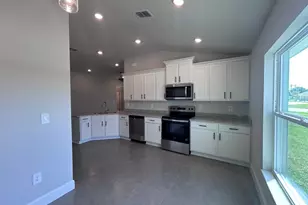 5747 Waterstone Blvd, Fort Pierce, FL 34951 - Photo 5