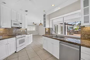 755 Forsyth St, Boca Raton, FL 33487 - Photo 7