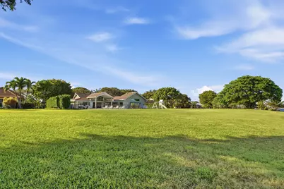 2308 Embassy Drive, West Palm Beach, FL 33401 - Photo 29