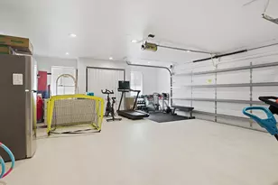 2308 Embassy Dr, West Palm Beach, FL 33401 - Photo 23