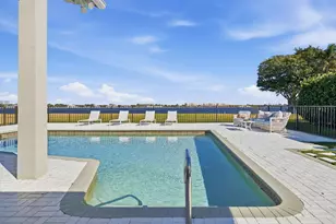 2308 Embassy Dr, West Palm Beach, FL 33401 - Photo 27