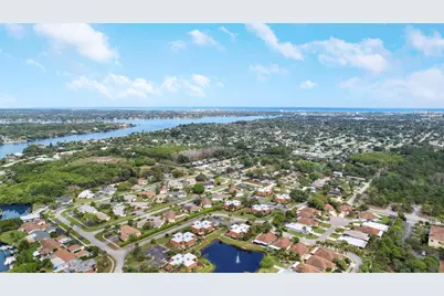 110 N Delaware Boulevard #15d, Jupiter, FL 33458 - Photo 1