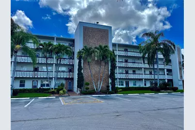 4030 Hythe B #4030, Boca Raton, FL 33434 - Photo 9