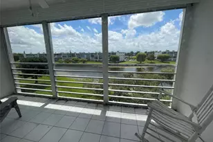 4030 Hythe B, Boca Raton, FL 33434 - Photo 13