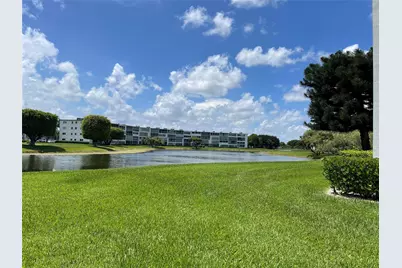 4030 Hythe B #4030, Boca Raton, FL 33434 - Photo 5
