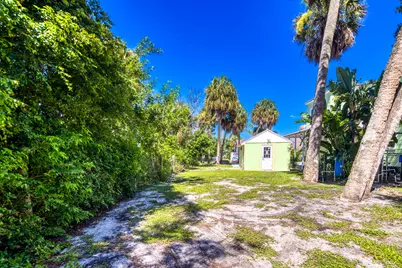 13607 S Indian River Drive, Jensen Beach, FL 34957 - Photo 37