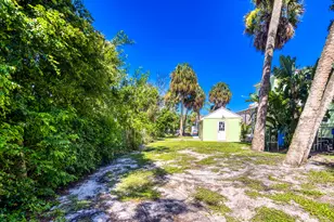 13607 S Indian River Dr, Jensen Beach, FL 34957 - Photo 37