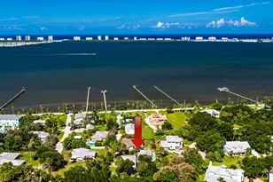 13607 S Indian River Dr, Jensen Beach, FL 34957 - Photo 7