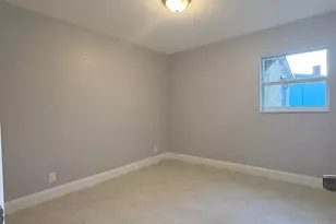 1321 W 3rd St, Riviera Beach, FL 33404 - Photo 9