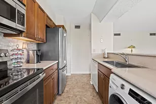 218 Brackenwood Terrace, Palm Beach Gardens, FL 33418 - Photo 11
