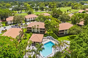 218 Brackenwood Terrace, Palm Beach Gardens, FL 33418 - Photo 1
