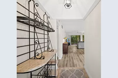 218 Brackenwood Terrace, Palm Beach Gardens, FL 33418 - Photo 5