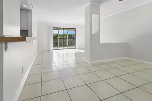2112 S Cypress Bend Dr, Pompano Beach, FL 33069 - Photo 3