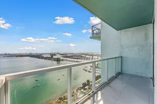 1900 N Bayshore Dr, Miami, FL 33132 - Photo 13