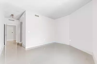 1900 N Bayshore Drive #3702, Miami, FL 33132 - Photo 17