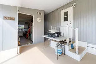 5389 NW 3rd Ave, Deerfield Beach, FL 33064 - Photo 9
