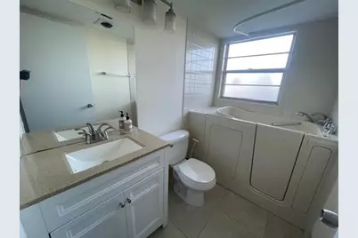 589 Fanshaw O #589, Boca Raton, FL 33434 - Photo 13