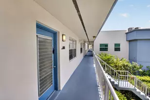 809 Normandy Q, Delray Beach, FL 33484 - Photo 3