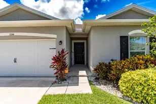 5344 Oakland Lake Cir, Fort Pierce, FL 34951 - Photo 9