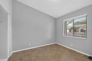 3076 S Oakland Forest Dr, Oakland Park, FL 33309 - Photo 21