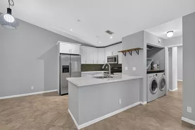 3076 S Oakland Forest Drive #503, Oakland Park, FL 33309 - Photo 5