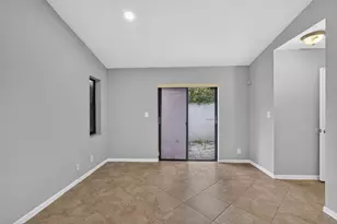 3076 S Oakland Forest Dr, Oakland Park, FL 33309 - Photo 15