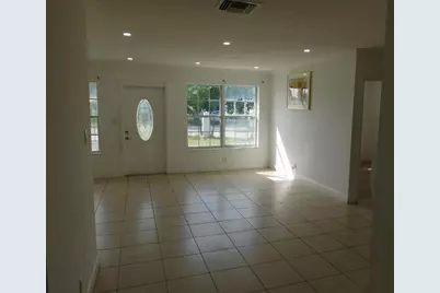 2251 NW 29th Terrace, Fort Lauderdale, FL 33311 - Photo 7