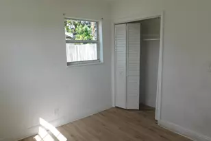 2251 NW 29th Terrace, Fort Lauderdale, FL 33311 - Photo 15