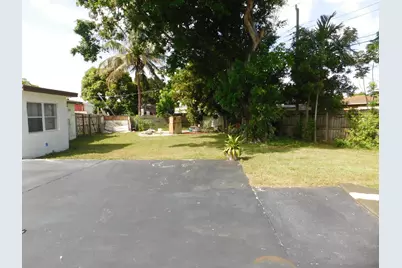 2251 NW 29th Terrace, Fort Lauderdale, FL 33311 - Photo 29