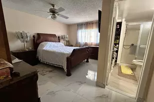 300 NE 26th Ave, Boynton Beach, FL 33435 - Photo 9