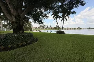 7641 Santee Terrace, Lake Worth, FL 33467 - Photo 3