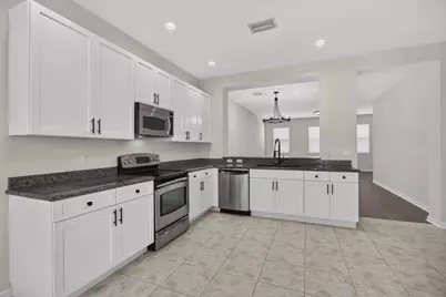 425 Greenwich Circle #204, Jupiter, FL 33458 - Photo 15