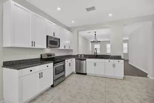 425 Greenwich Cir, Jupiter, FL 33458 - Photo 15