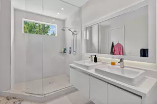 6461 NW 103rd Passage, Doral, FL 33178 - Photo 37
