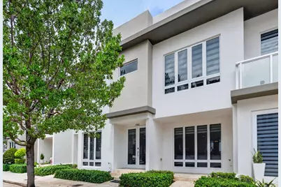 6461 NW 103rd Passage, Doral, FL 33178 - Photo 1