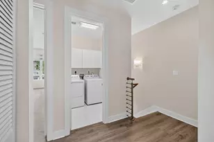 6461 NW 103rd Passage, Doral, FL 33178 - Photo 29