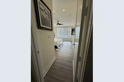 6361 NW 103rd Passage, Doral, FL 33178 - Photo 17