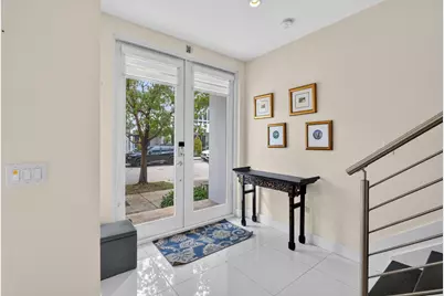 6461 NW 103rd Passage, Doral, FL 33178 - Photo 5