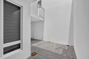 6461 NW 103rd Passage, Doral, FL 33178 - Photo 27