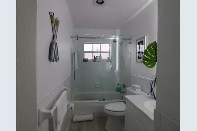 9410 NW 81st Court, Tamarac, FL 33321 - Photo 33