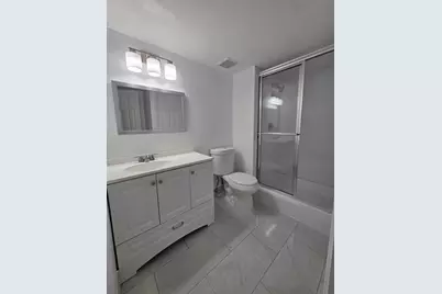 390 Racquet Club Road, Weston, FL 33326 - Photo 21