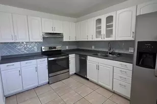 390 Racquet Club Rd, Weston, FL 33326 - Photo 23