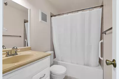 3930 NW 79th Way, Davie, FL 33024 - Photo 43