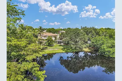 3930 NW 79th Way, Davie, FL 33024 - Photo 11