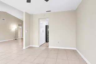 3930 NW 79th Way, Davie, FL 33024 - Photo 15
